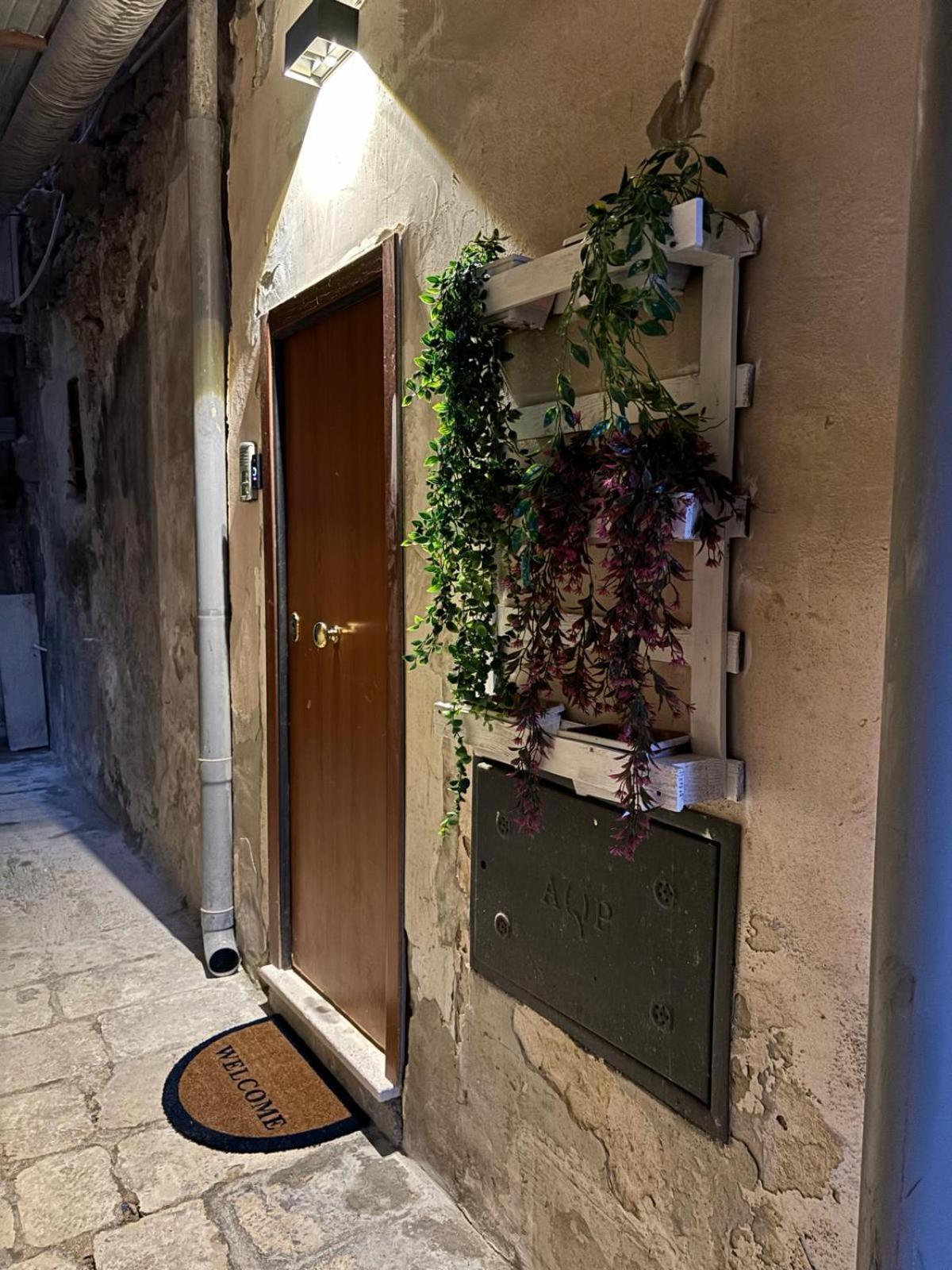 Апартаменты Il Palazzino Таранто Экстерьер фото